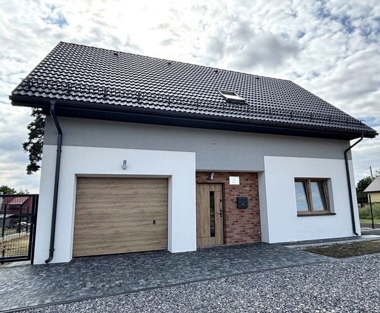 Dom Dąbrowa