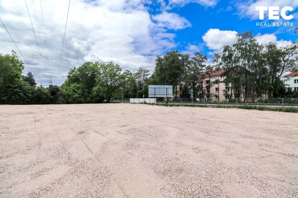 Działka usługowa Skawina