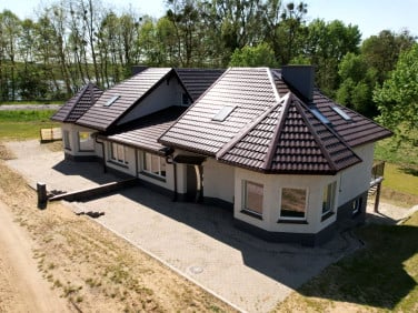Dom Łowyń