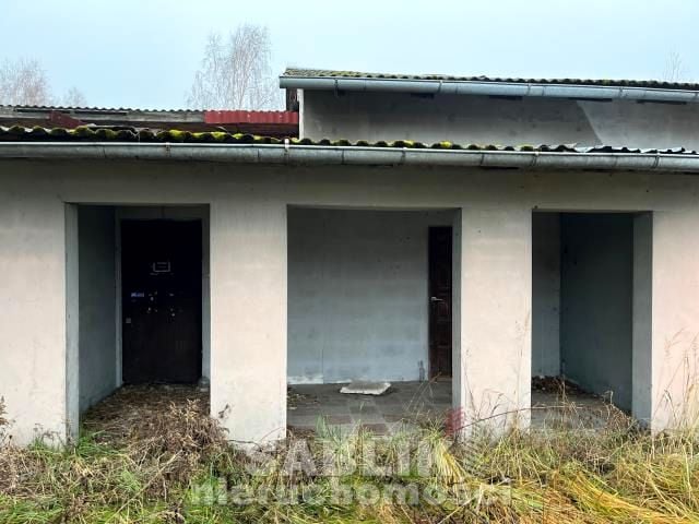 Budynek użytkowy Dobrzec
