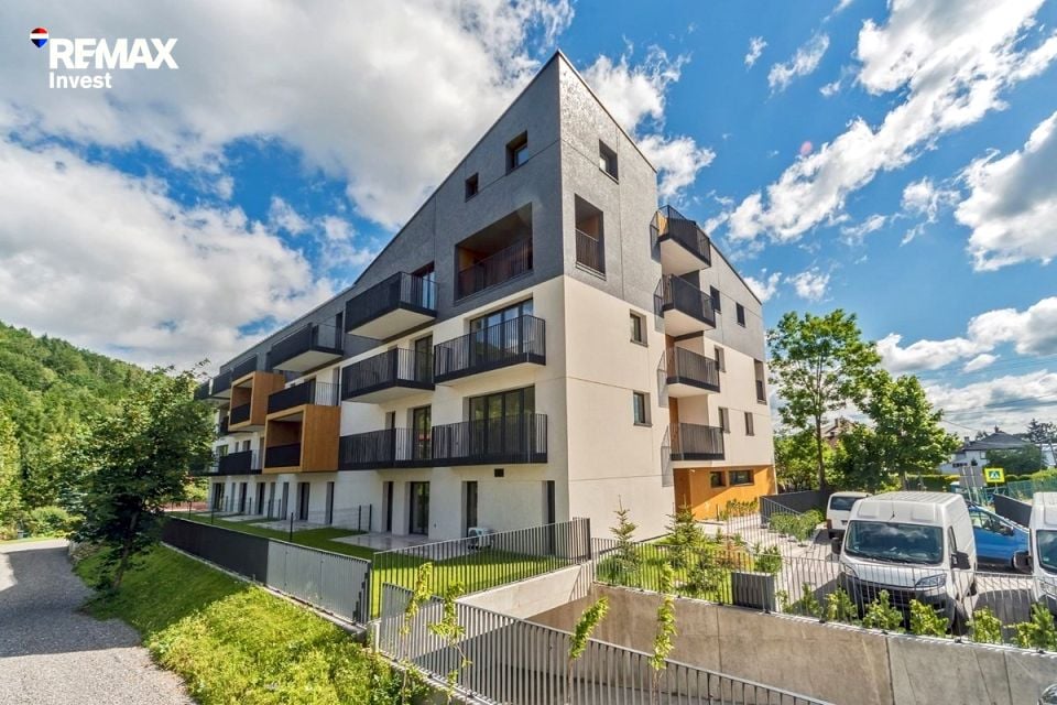 Mieszkanie apartamentowiec w górach