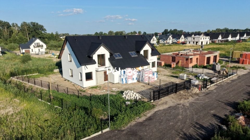 Dom DOBCZYN