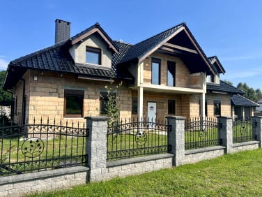 Dom Sieraków