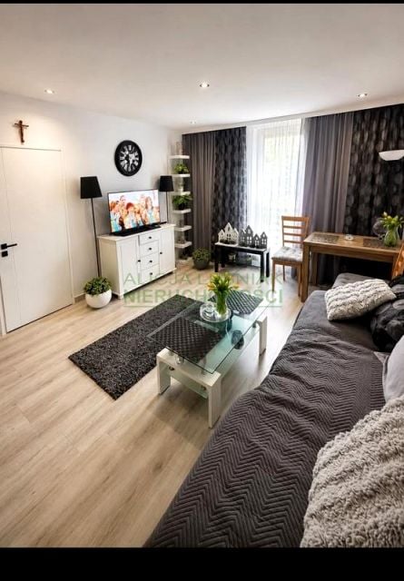 Mieszkanie na sprzedaż, 3 pokoje, 41 m², Nowy Sącz