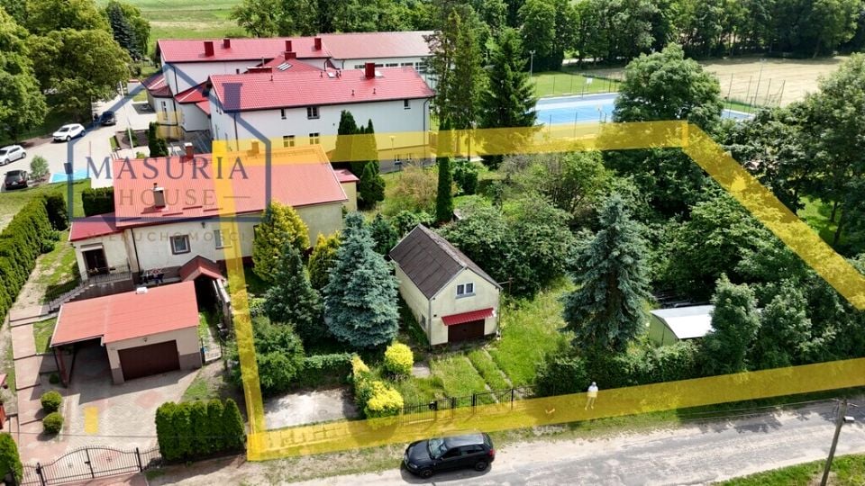 Dom LASECZNO