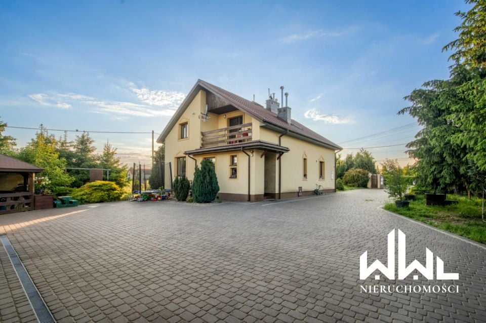 Dom Święcice