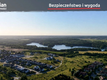Działka przy lesie