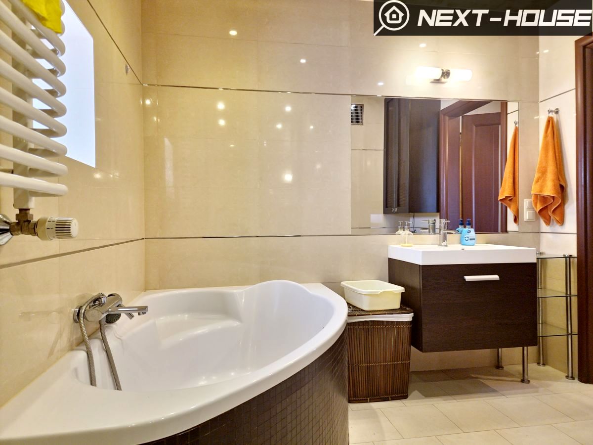 Mieszkanie 3-pok. 65 m², Bronowice, ul. Narcyzowa, zdjęcie 2