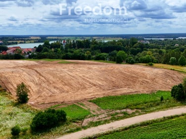 Działka Ryn