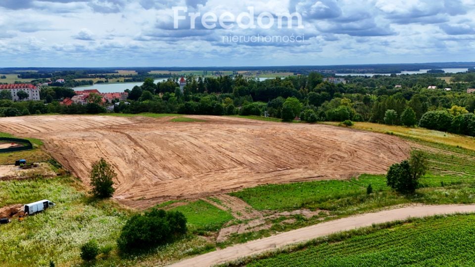 Działka Ryn