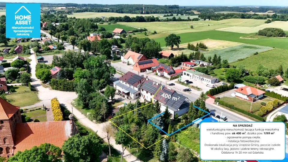 Dom z balkonem