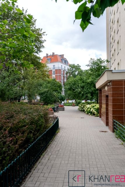Mieszkanie blok mieszkalny sprzedaż