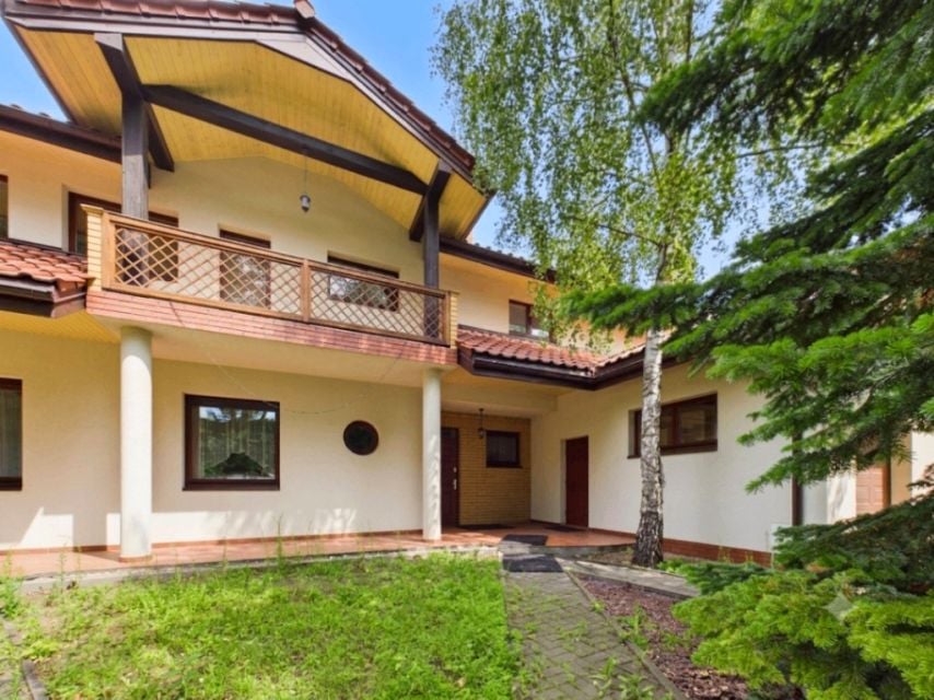 dom, ul. Syrokomli