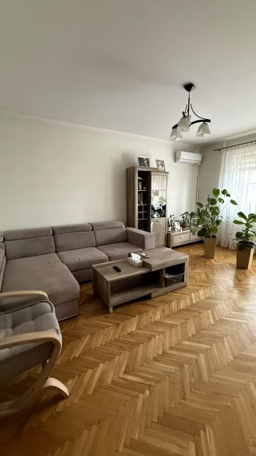 Dom Łapy