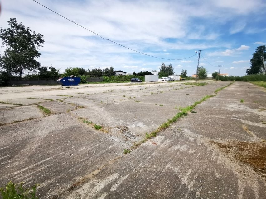Ogrodzona działka wynajmę