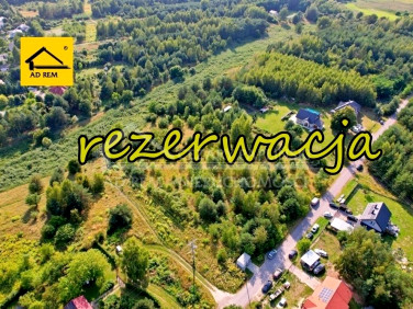 Działka przy lesie