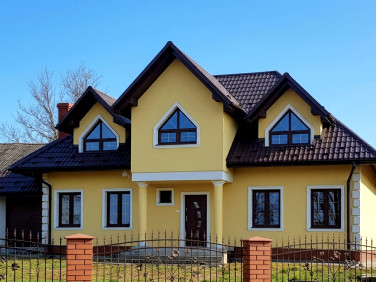 Dom ŁYCHÓW SZLACHECKI