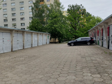 Budynek użytkowy Warszawa