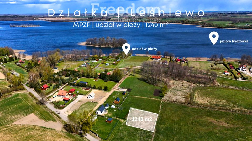 Działka przy lesie