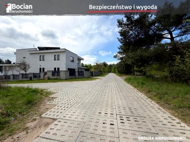 Działka przy lesie