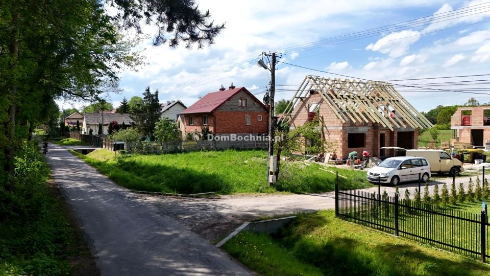 Dom z garażem