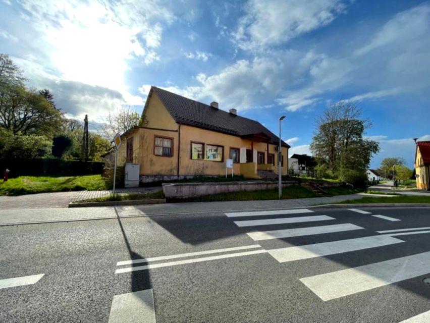 Budynek użytkowy Miłoradzice