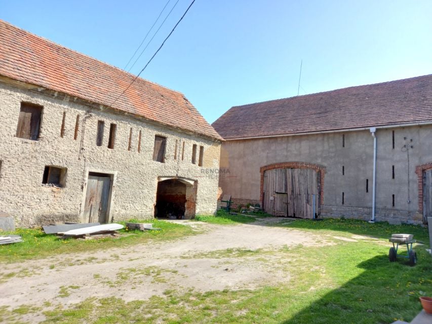 Dom Jaroszów sprzedaż