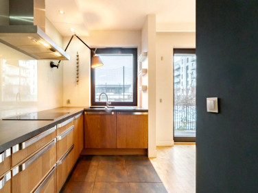 Mieszkanie apartamentowiec nad jeziorem