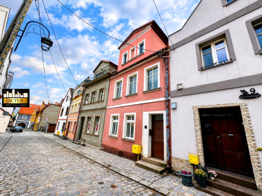 Dom Gniew