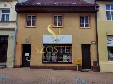 Dom z garażem