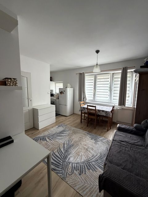 Sprzedam Mieszkanie Warszawa - 23 m²