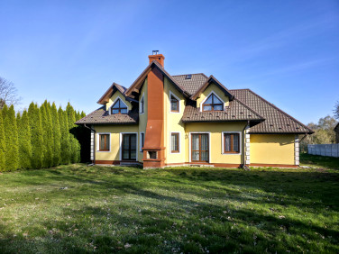 Dom ŁYCHÓW SZLACHECKI