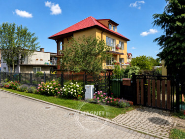 Dom Wolin