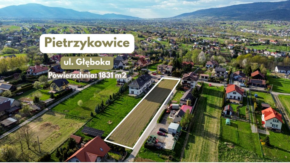 Działka przy lesie