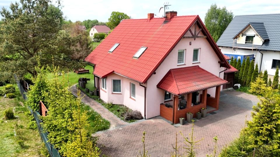 Dom, ul. Działkowa