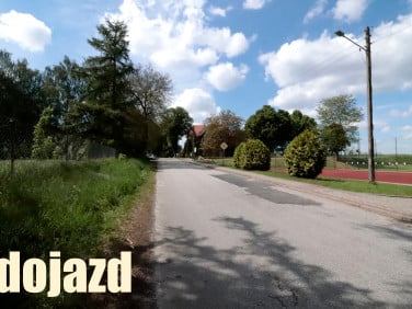 Pusta działka Łopienno