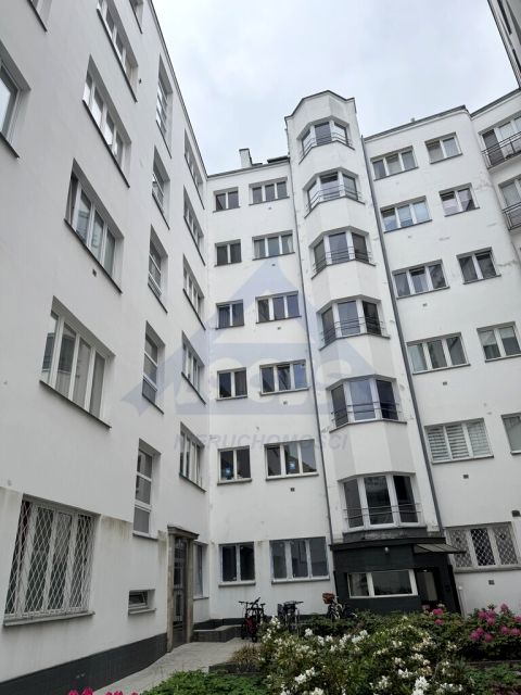 Lokal Warszawa