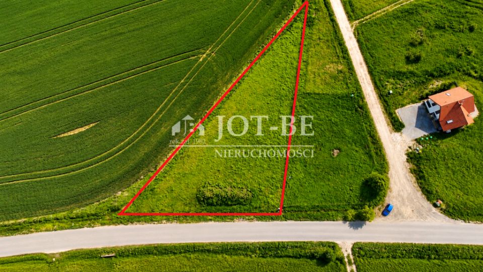 Działka Piotrkowiczki