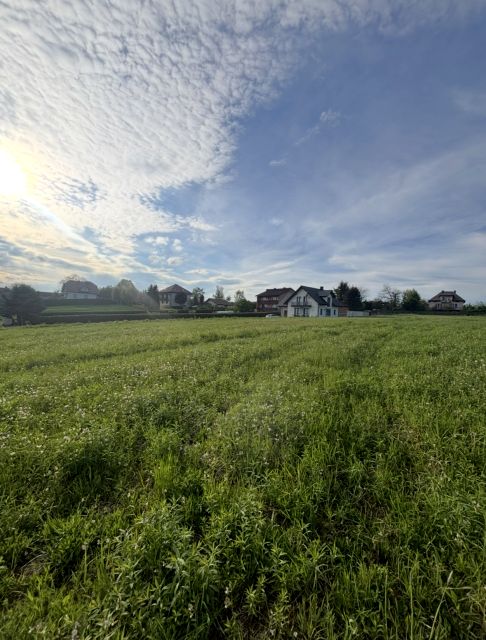 Działka budowlana Mników