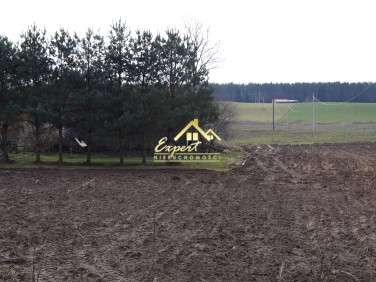 Pusta działka Laseczno