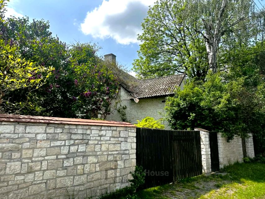 Dom Biskupice