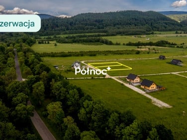 Działka przy lesie