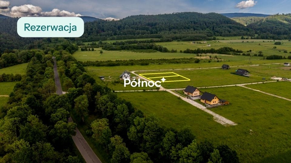 Działka przy lesie
