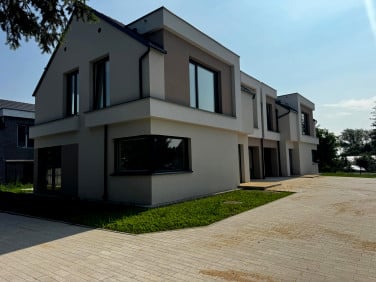 Dom Mokronos Górny