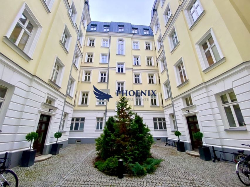 Lokal Warszawa