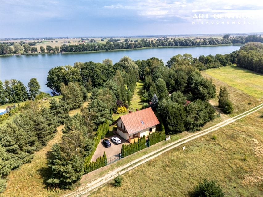 Dom Wiewiórczyn