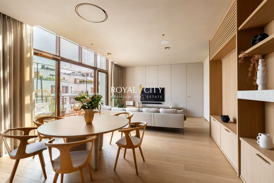 Sprzedam Mieszkanie Warszawa - 153 m²