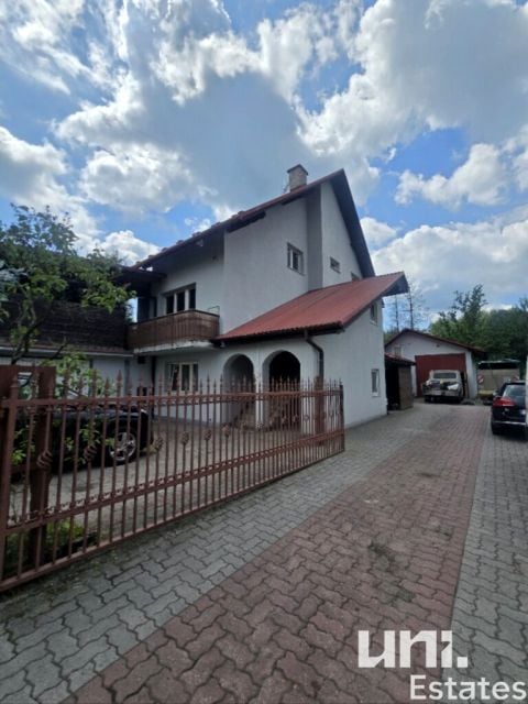 Dom – Mogilany, Łobzów