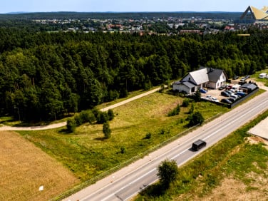 Działka nad jeziorem
