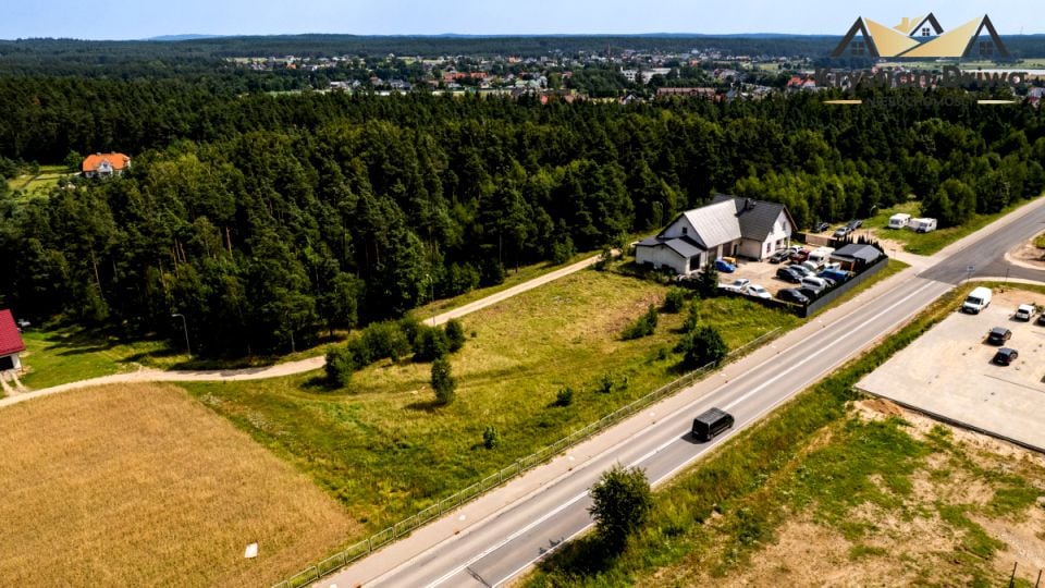 Działka nad jeziorem